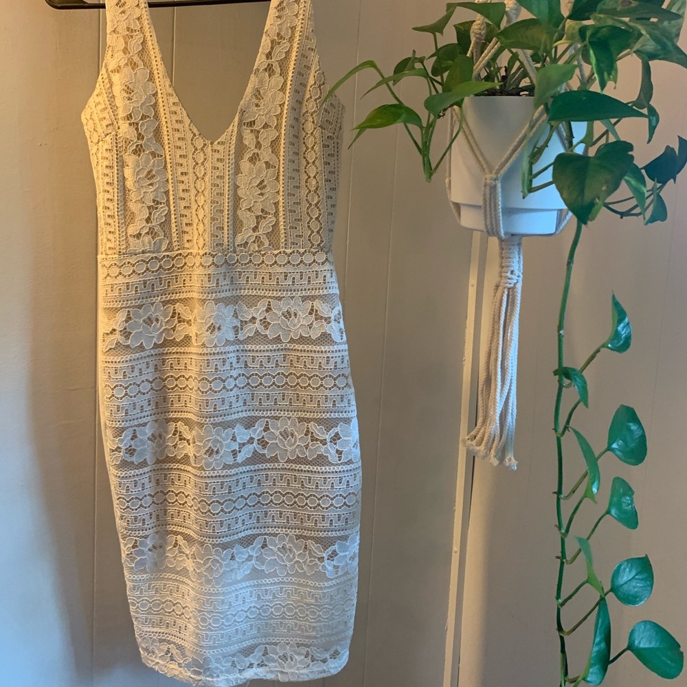 Forever 21 White Lace Dress